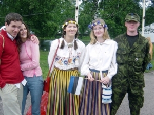 Eestlased elavad Eestis. Virolaiset elävät Virossa.(Kuva: Aristarkos Sirviö )